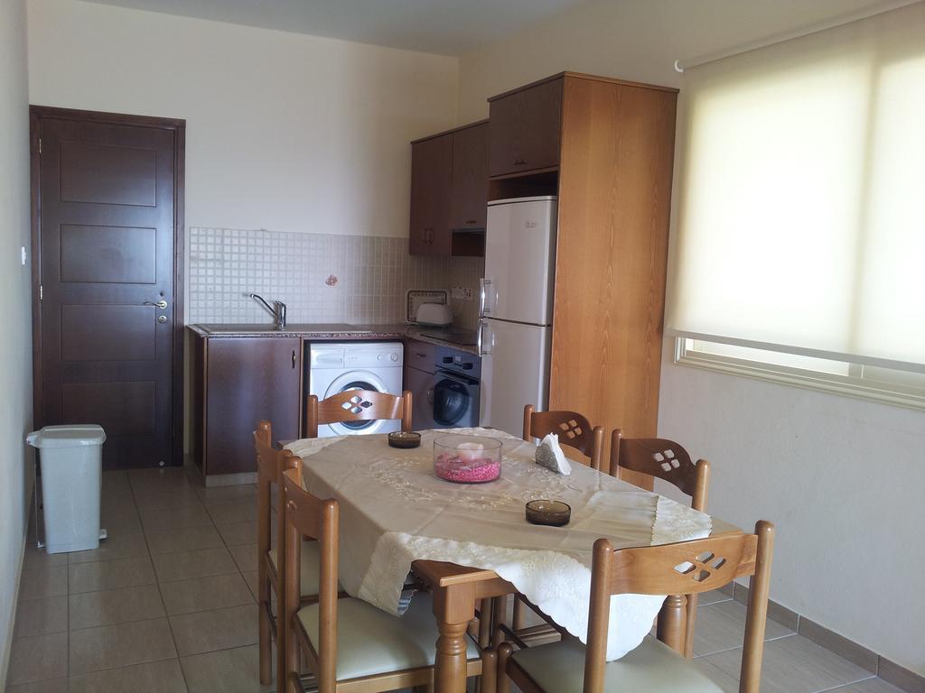 Lazaros Pissouri Apartments Cameră foto