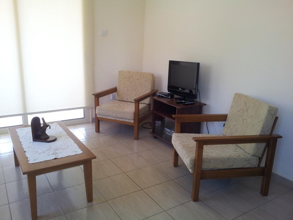 Lazaros Pissouri Apartments Cameră foto